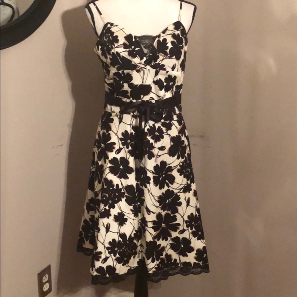 Black/White /Tan Dress